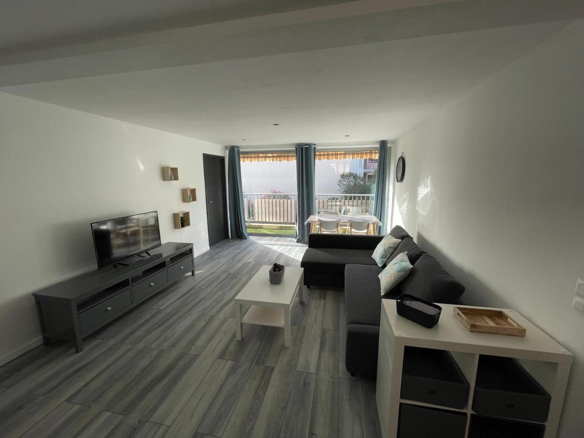 Spacious Marina & See View Appartment Cavalaire-sur-Mer Exterior photo