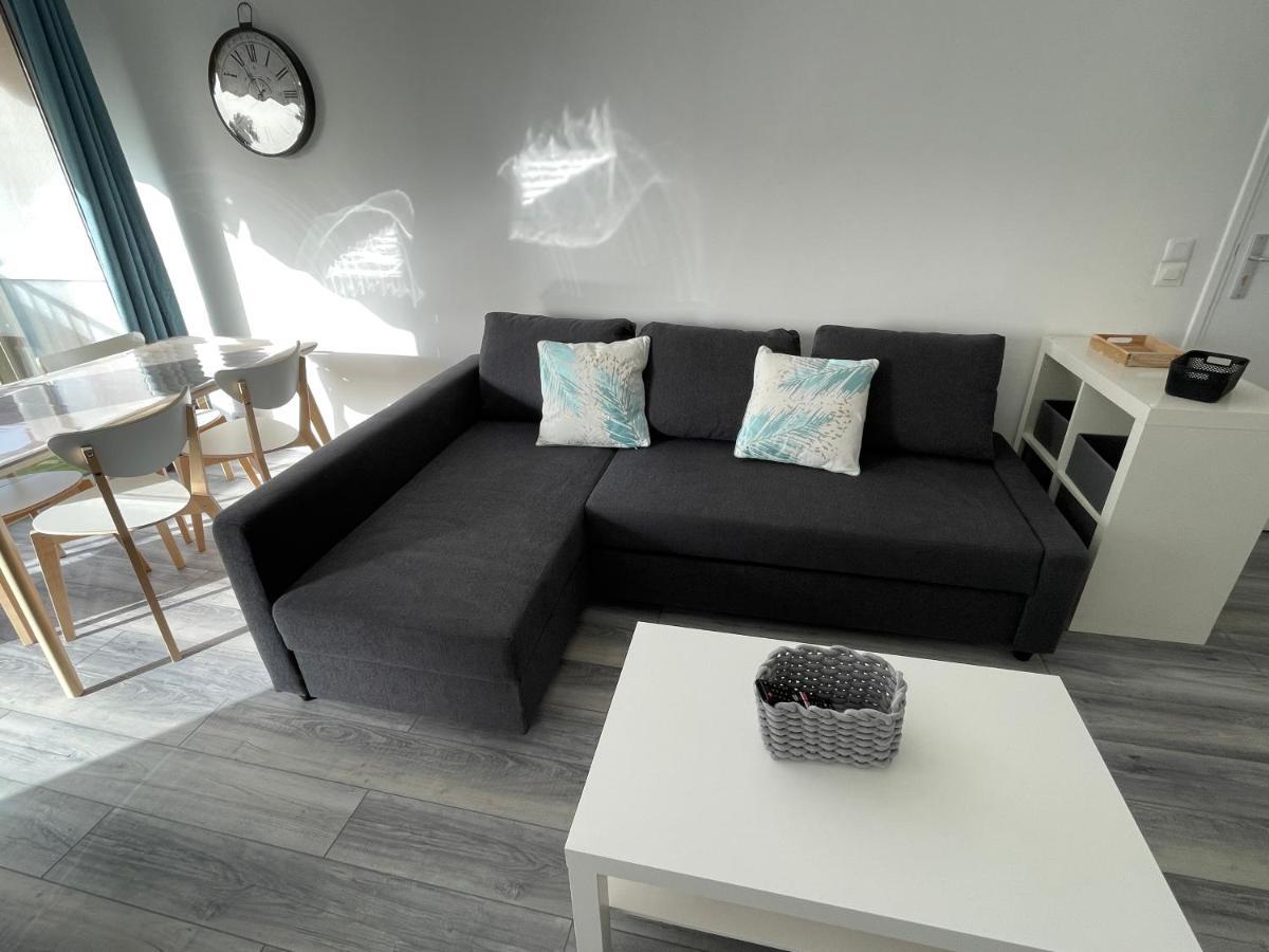 Spacious Marina & See View Appartment Cavalaire-sur-Mer Exterior photo