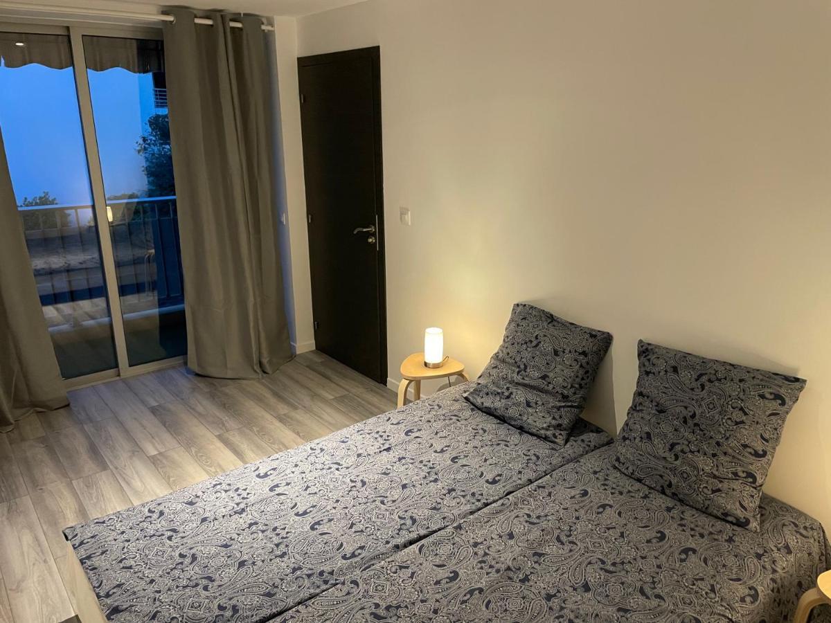 Spacious Marina & See View Appartment Cavalaire-sur-Mer Exterior photo